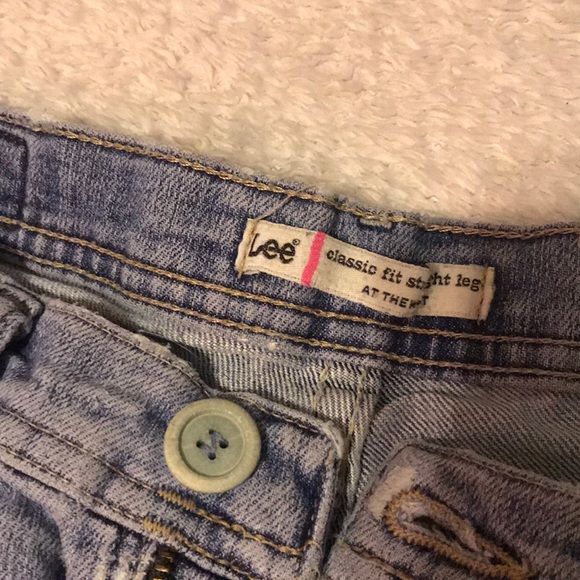 Lee Classic Fit Straight Leg Mom Jeans - Picture 1 of 2